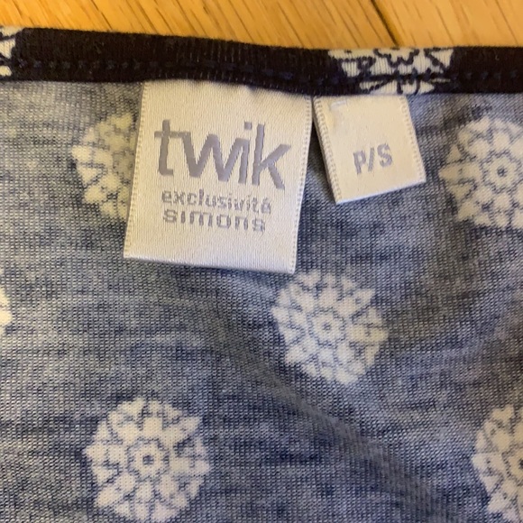 Summer dress - Picture 4 of 4